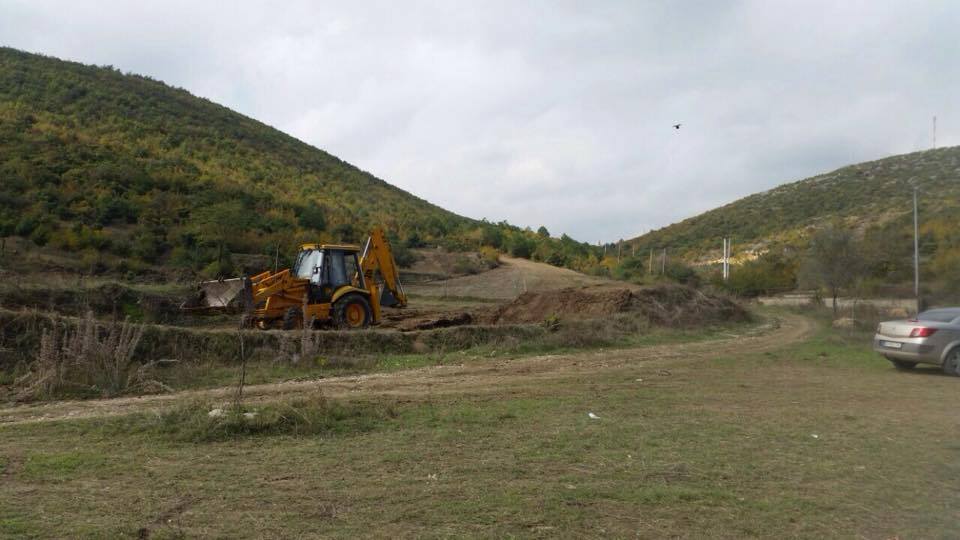 Подготовки на патеката пред трката во недела 12096086 10153761602559309 1413179768670293911 n