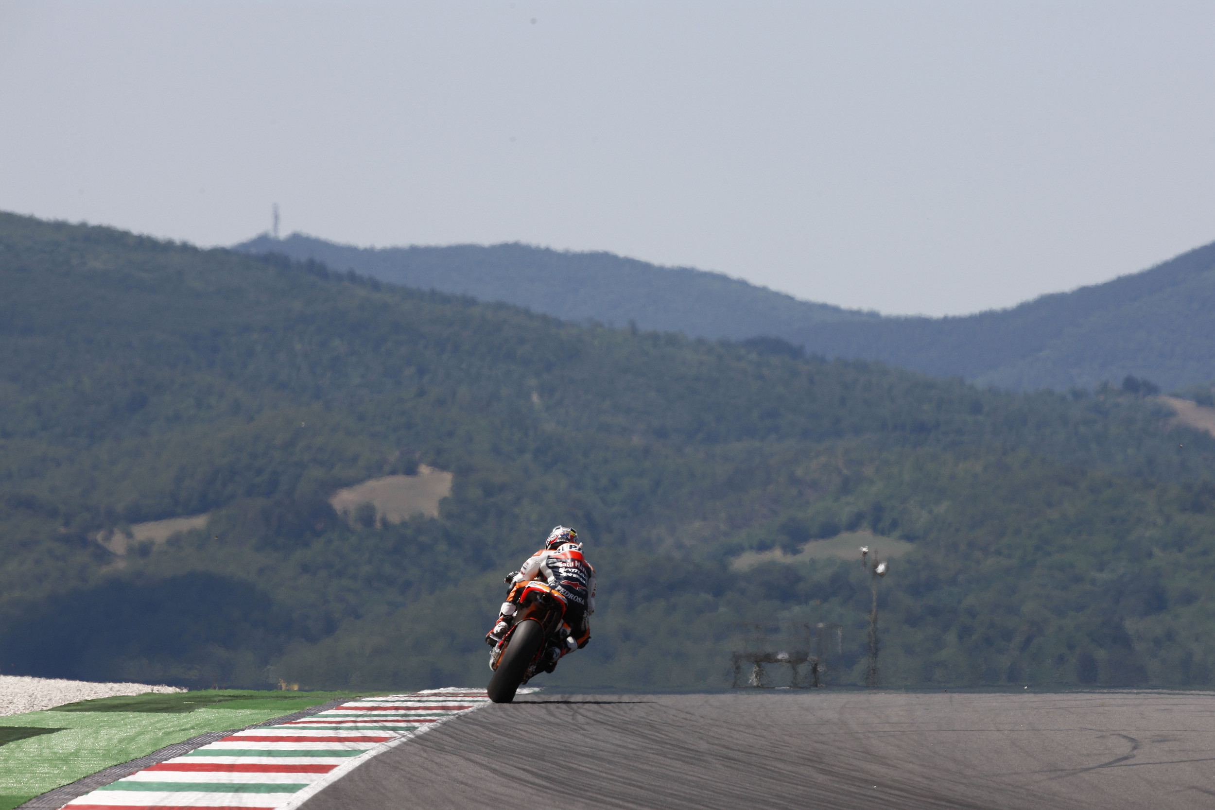 2013 r05 pre pic 1