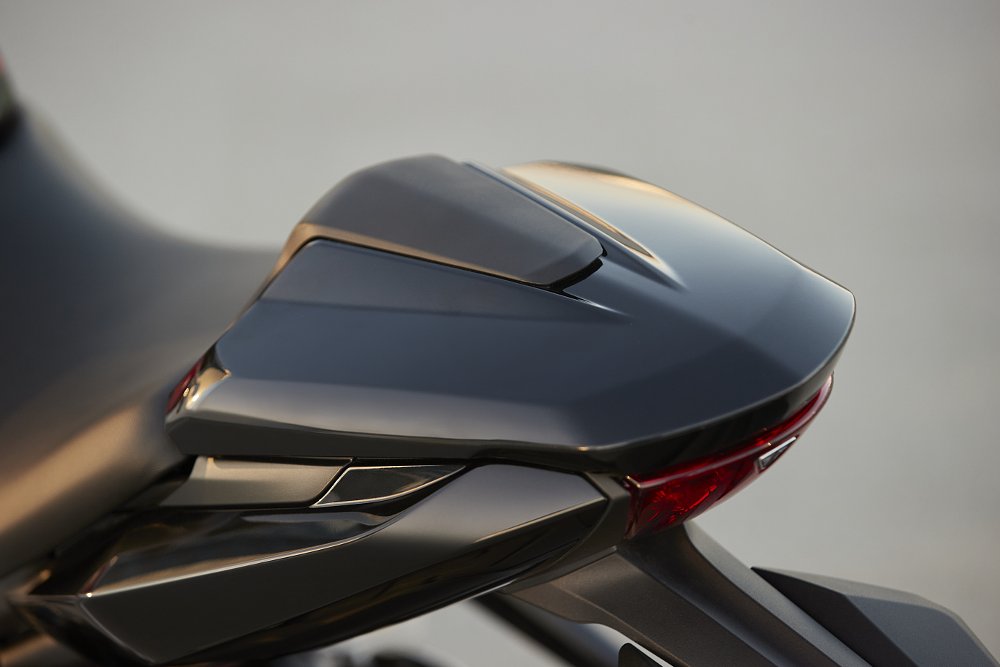 2024 triumph daytona 660 tail cowl
