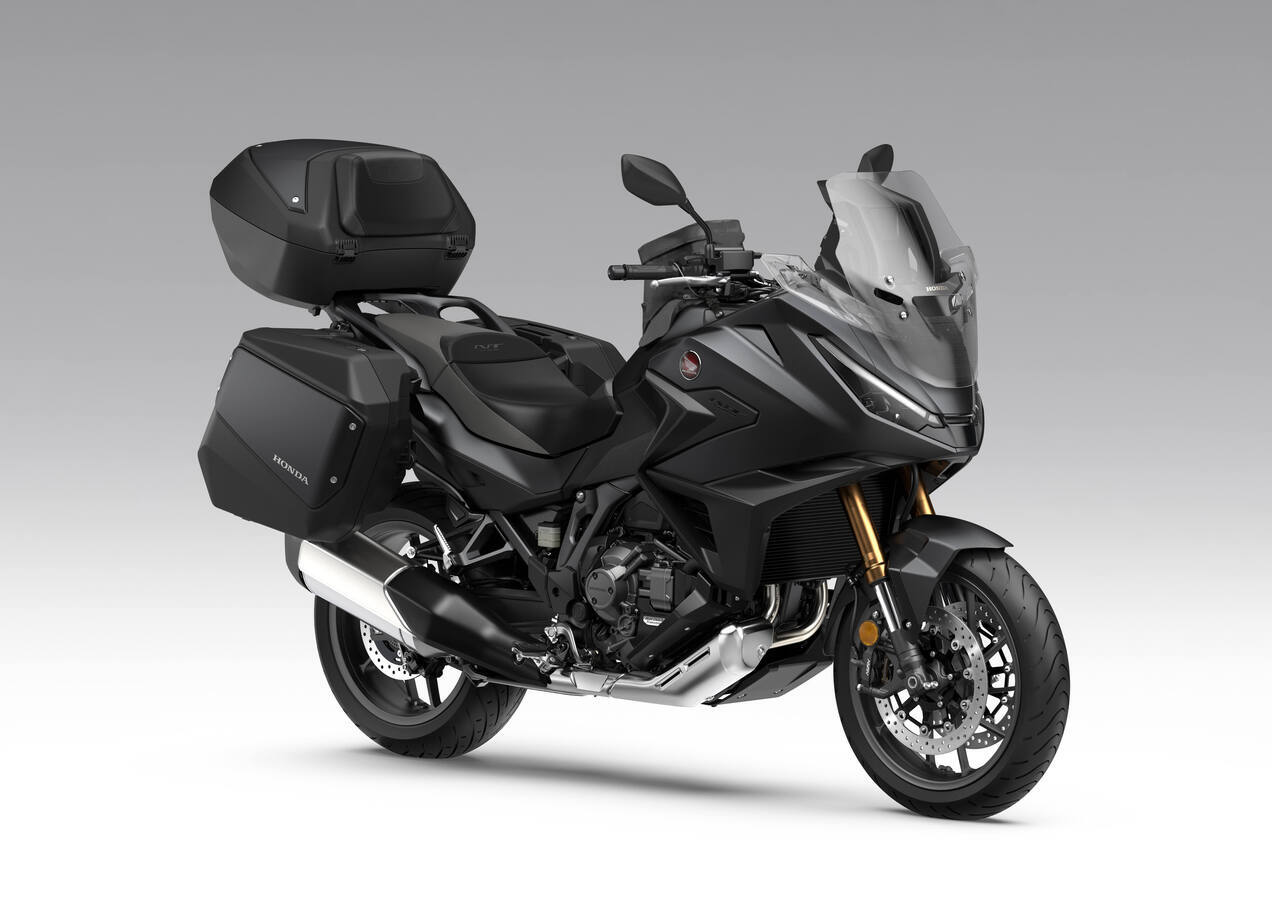 584930_27YM_HONDA_NT1100_NT1100_Electronic_Suspension
