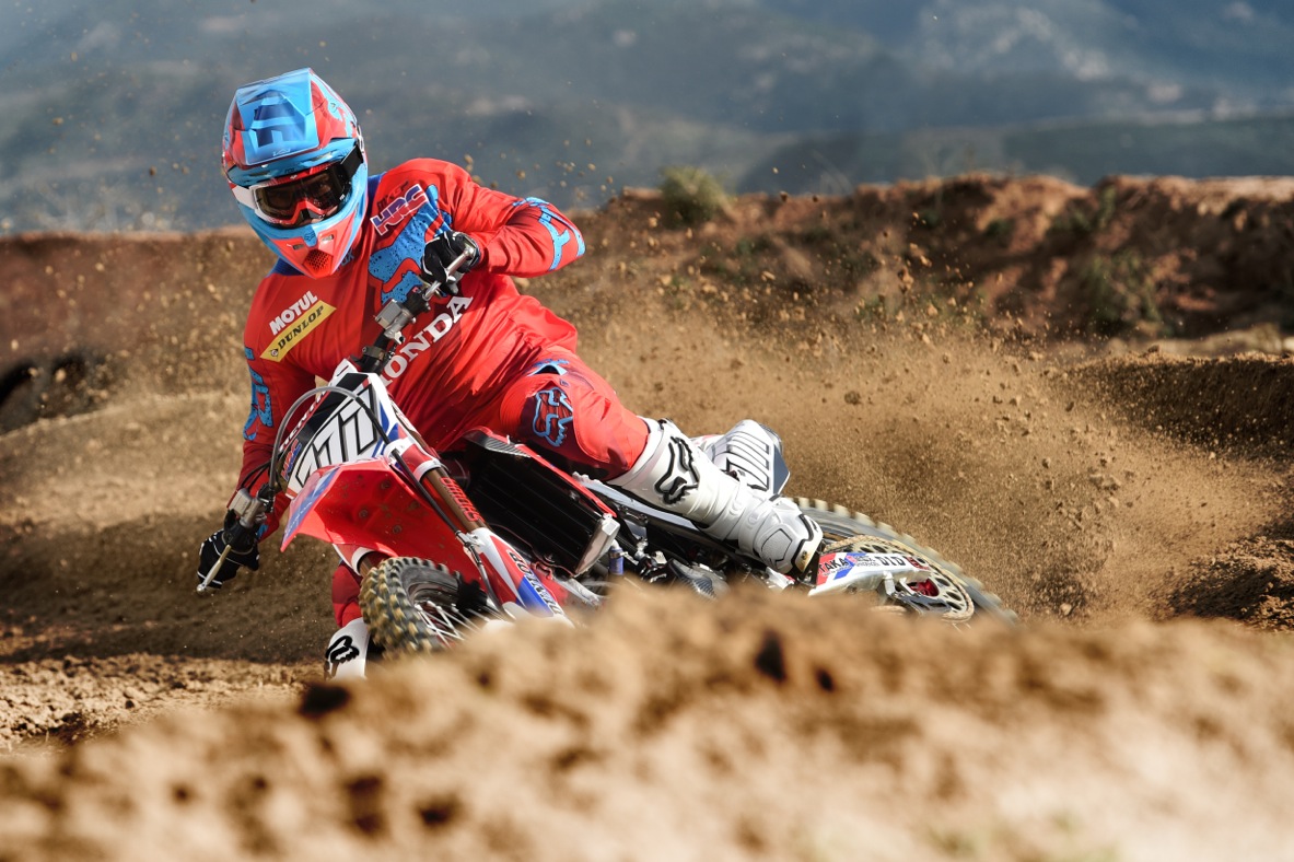 Евгениј Бобришев ќе вози за HRC во MXGP FIM MXGP Evgeny Bobryshev Team HRC Honda CRF 450 Honda Racing Corporation