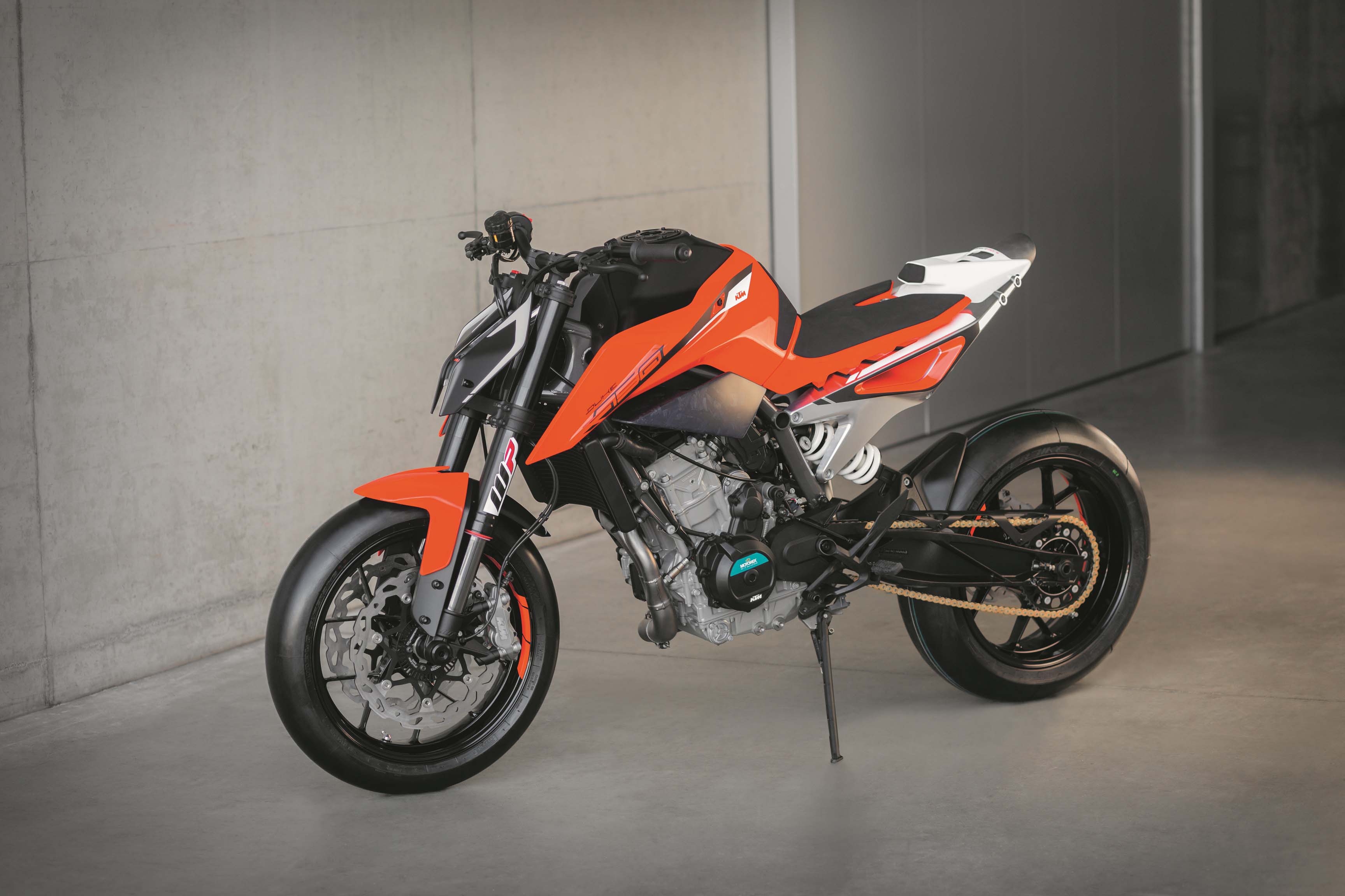 KTM 790 Duke Prototype EICMA 06