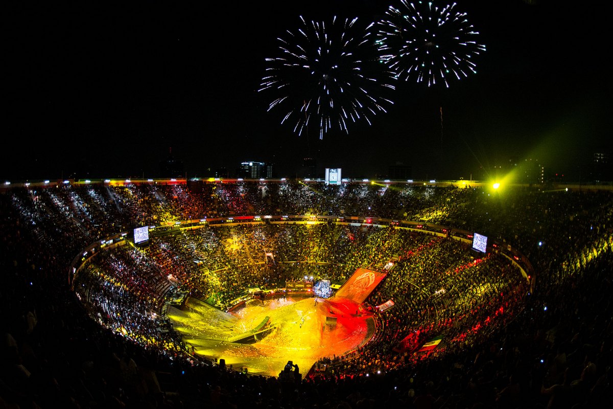 Прекрасната арена во која се одржа првата трка во сезоната La Monumental Plaza de Toros Mexico Photo Predrag Vuckovic