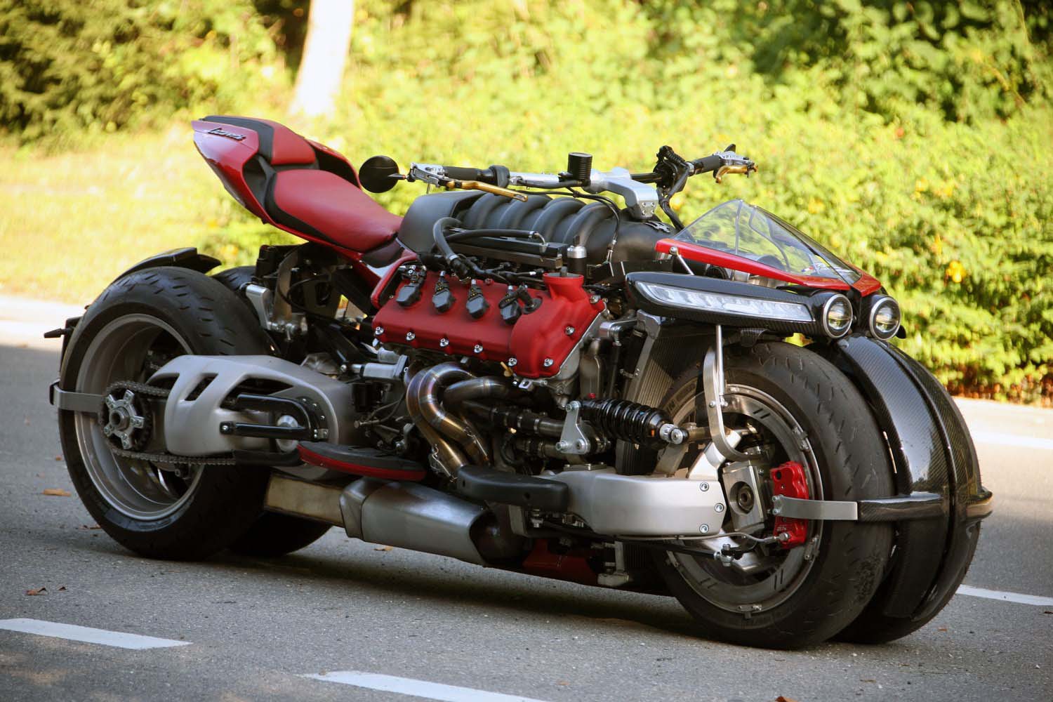 Lazareth LM847 leaning four wheeler 07