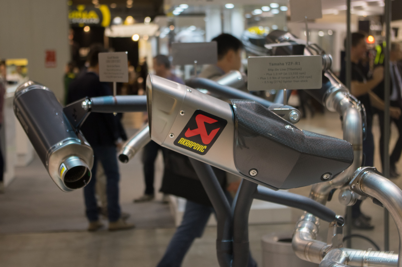 akrapovic 2016 6