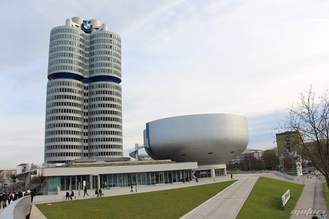 Зградата на BMW во Минхен bmw museum 116