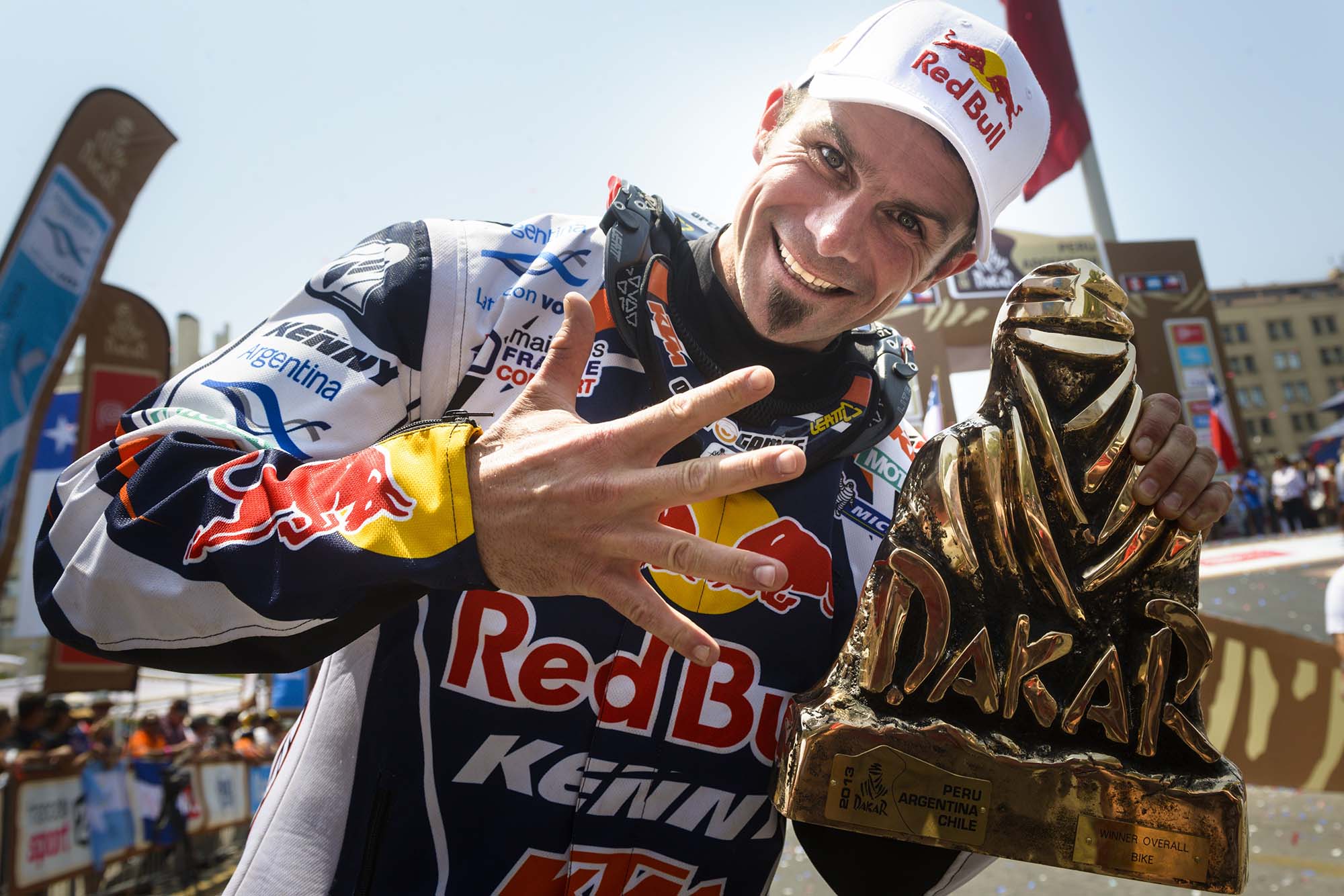 Деспре ја прославува петтата титула на Дакар 2013 cyril-despres-ktm-2013-dakar-rally-11