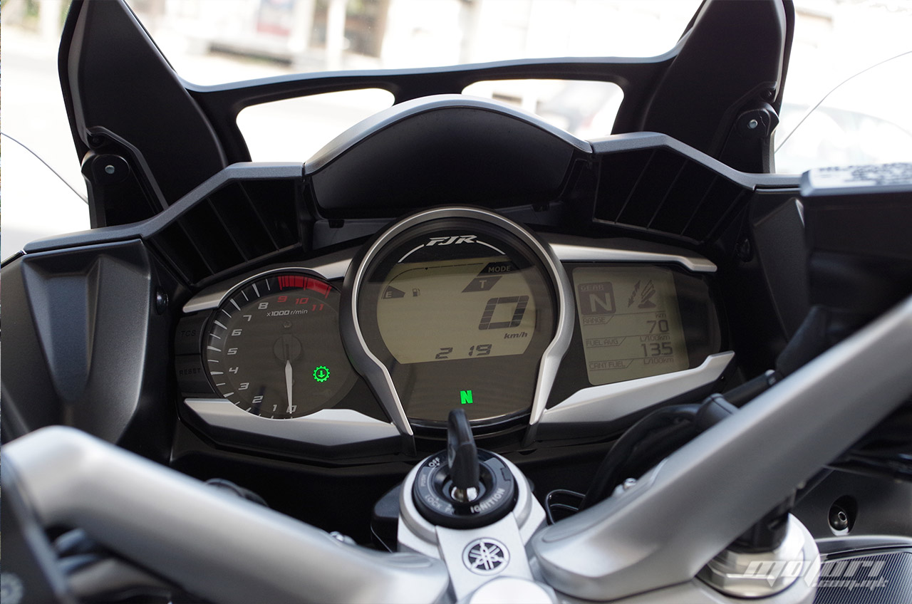 fjr1300as-2013-2
