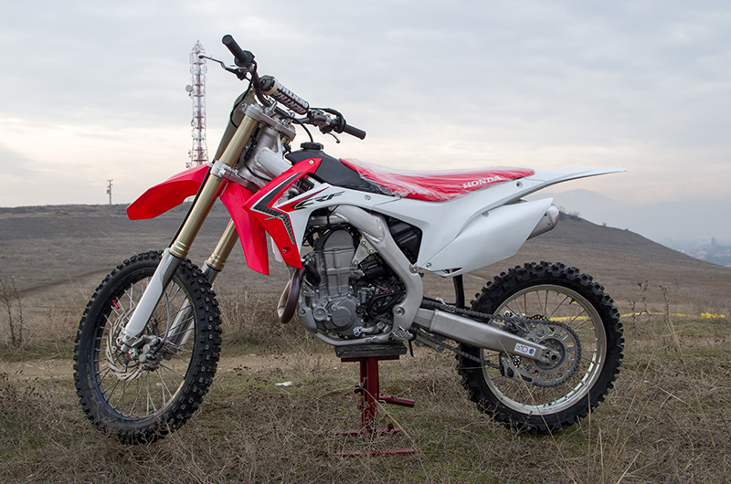 Новата Honda CRF450R на Гоце Томовски goce-tomovski-honda
