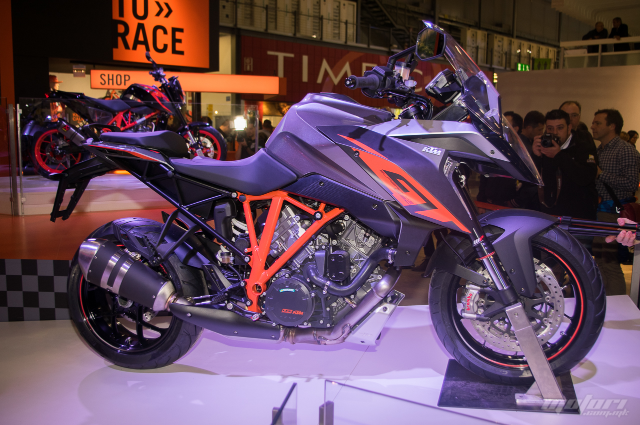 KTM ја претстави GT верзијата од моќниот 1290 Super Duke R ktm 2016 18