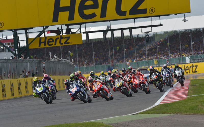 Стартот на трката на Силверстоун во 2014 година motogp silverstone 2014