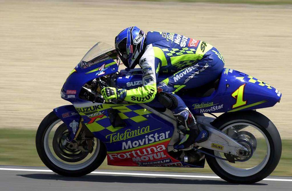 Кени Робертс Јуниор на патеката Мугело во 2001 година 2001gpmugello 7