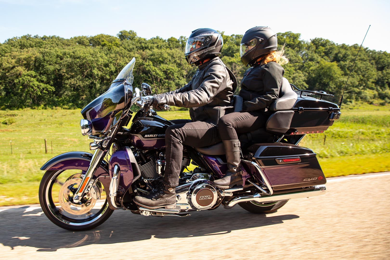 2021 Harley Davidson CVO Limited First Look luxury touring motorcycle 12
