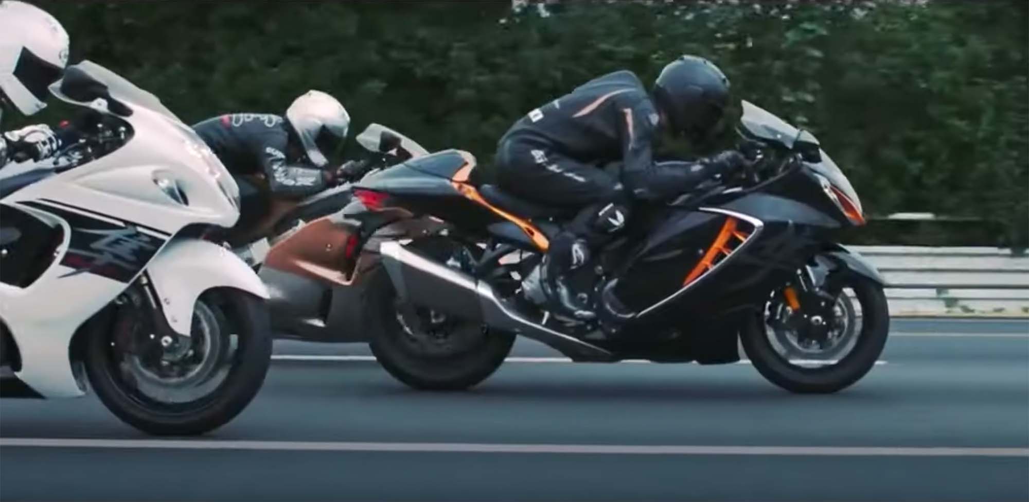 2021 Suzuki Hayabusa teaser 03