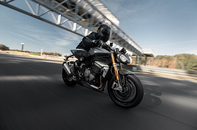 2021 Triumph Speed Triple 1200 RS 3