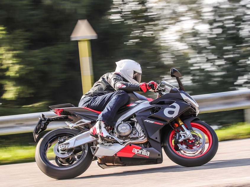 Aprilia RS660