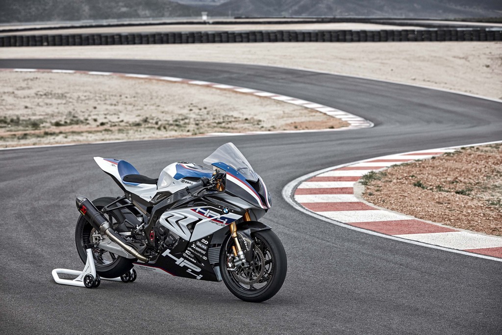 BMW HP4 Race 41