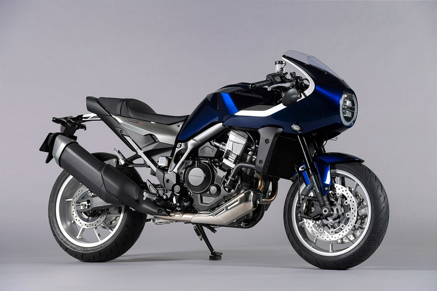 Honda Hawk 11 03