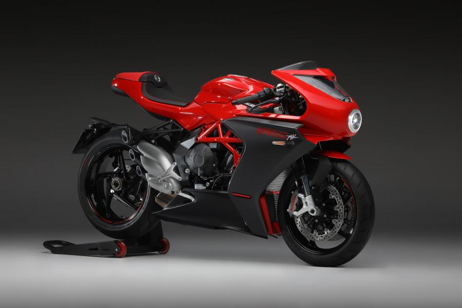 MV Agusta Superveloce 800 txt 1 05 11