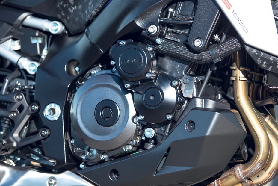 Suzuki GSX S1000 txt 21 26 04