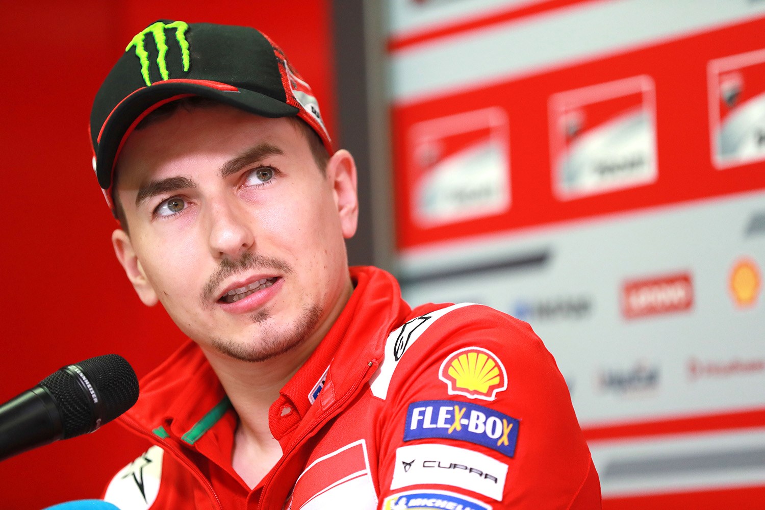 lorenzo yamaha 19