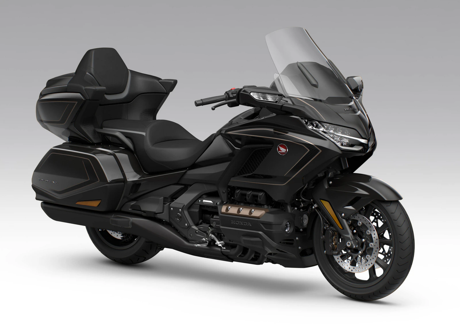 587999 27YM Honda GL1800 Gold Wing Tour
