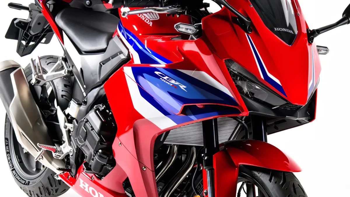 Honda CBR400R E Clutch 1 1 1200x675