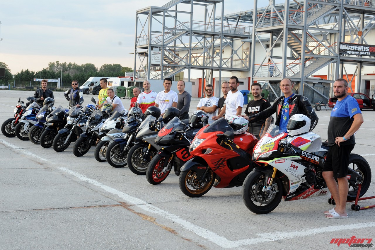 Тренинг на македонските возачи на патеката Серез во Грција trening motori 134