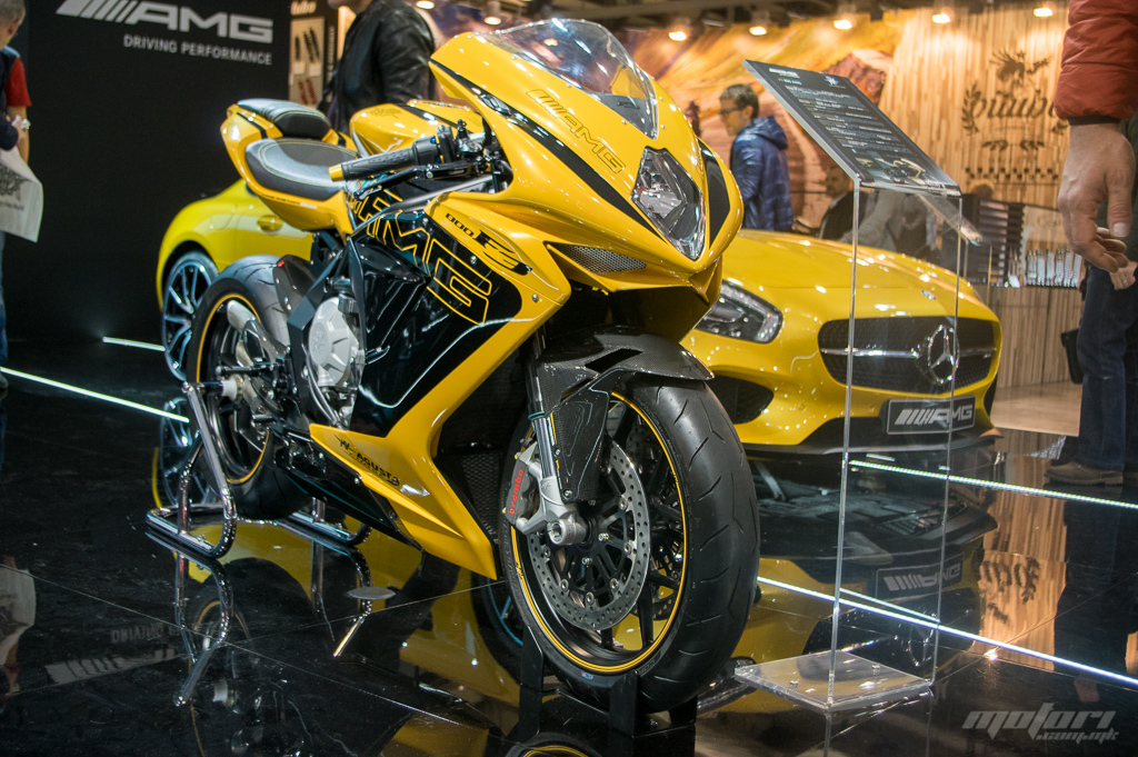 mv-agusta-2015-3