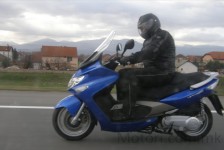 dedo_mraz_na_motor_275_20090716_1600499466