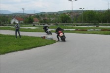 vtora_trka_so_skuteri_163_20090810_1156390191