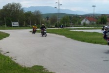 vtora_trka_so_skuteri_246_20090810_1505842610
