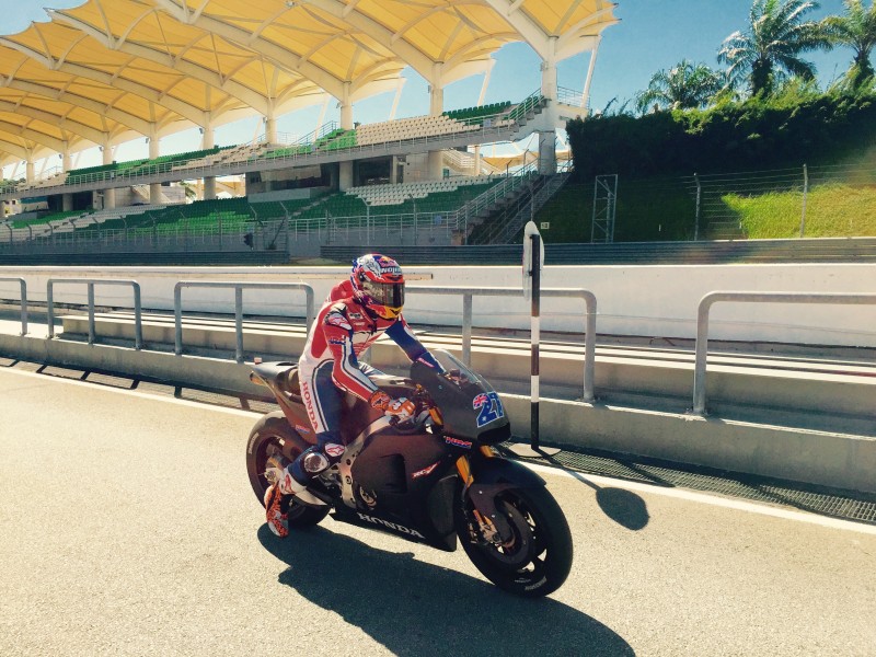 Стонер на патеката Сепанг во Малезија stoner sepang 2015