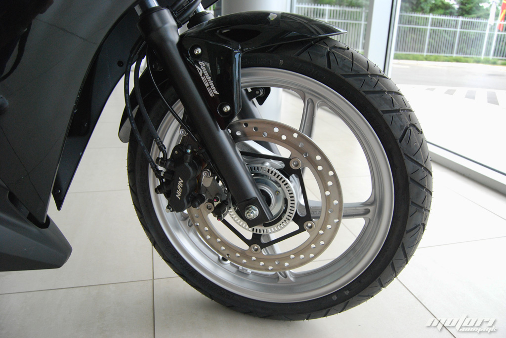 cbr250ra-6