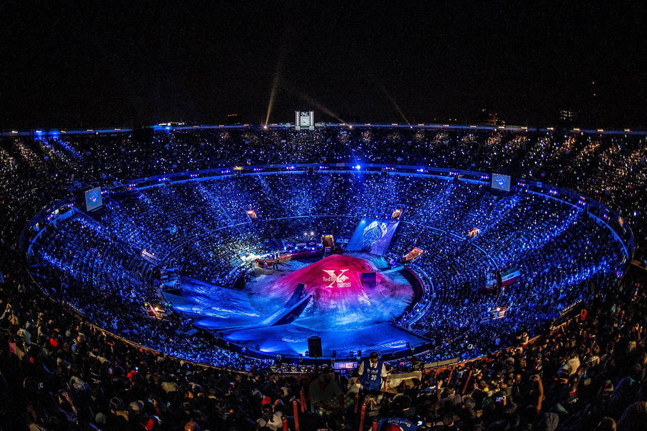 Монументал Плаза де Торос во Мексико Сити xfig arena