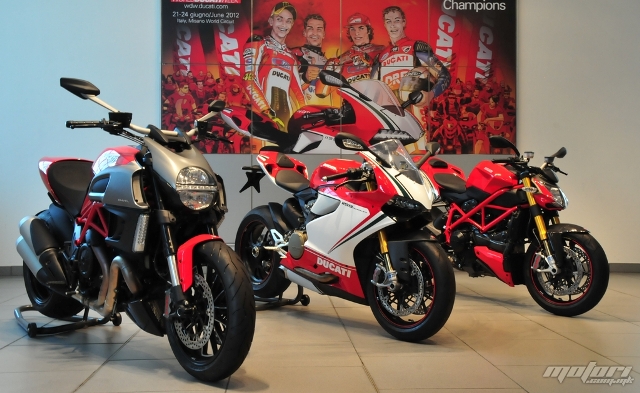 На влезот од музејот добредојде од гордоста на Дукати ducati-9